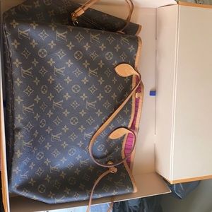 Louis Vuitton GM Neverfull 💕🎉